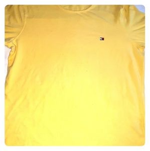 Tommy Hilfiger tee